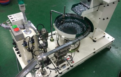 무탭 검사 FEEDER